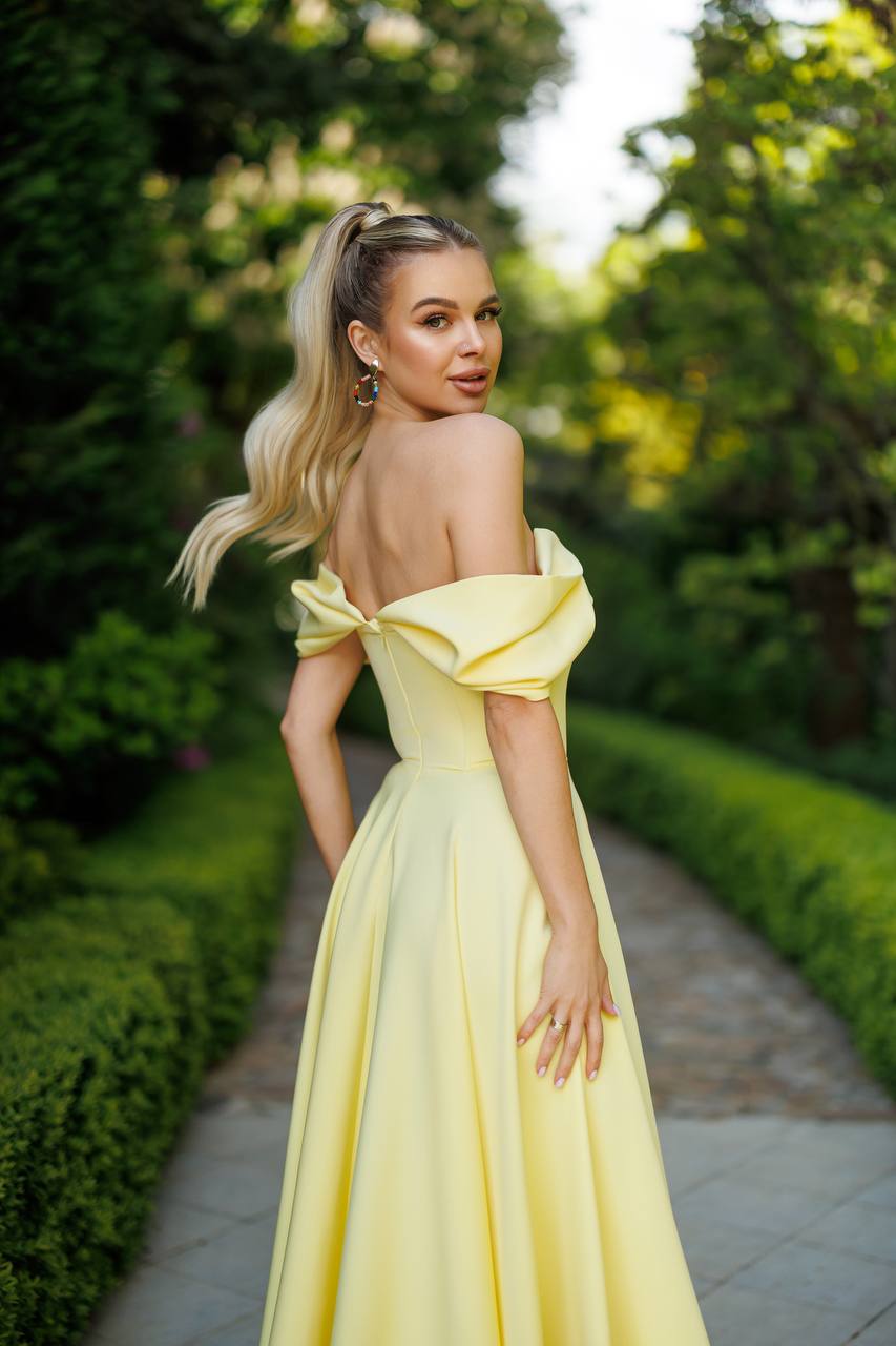 Valentina Off-Shoulder Midi Dress Lemon