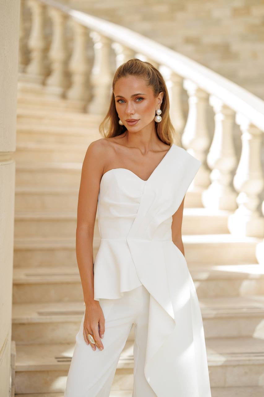 Victoria Basque Suit Milk